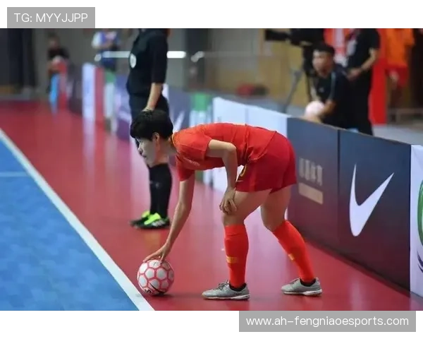 适合五人制足球比赛使用的球尺寸选择与赛事表现分析